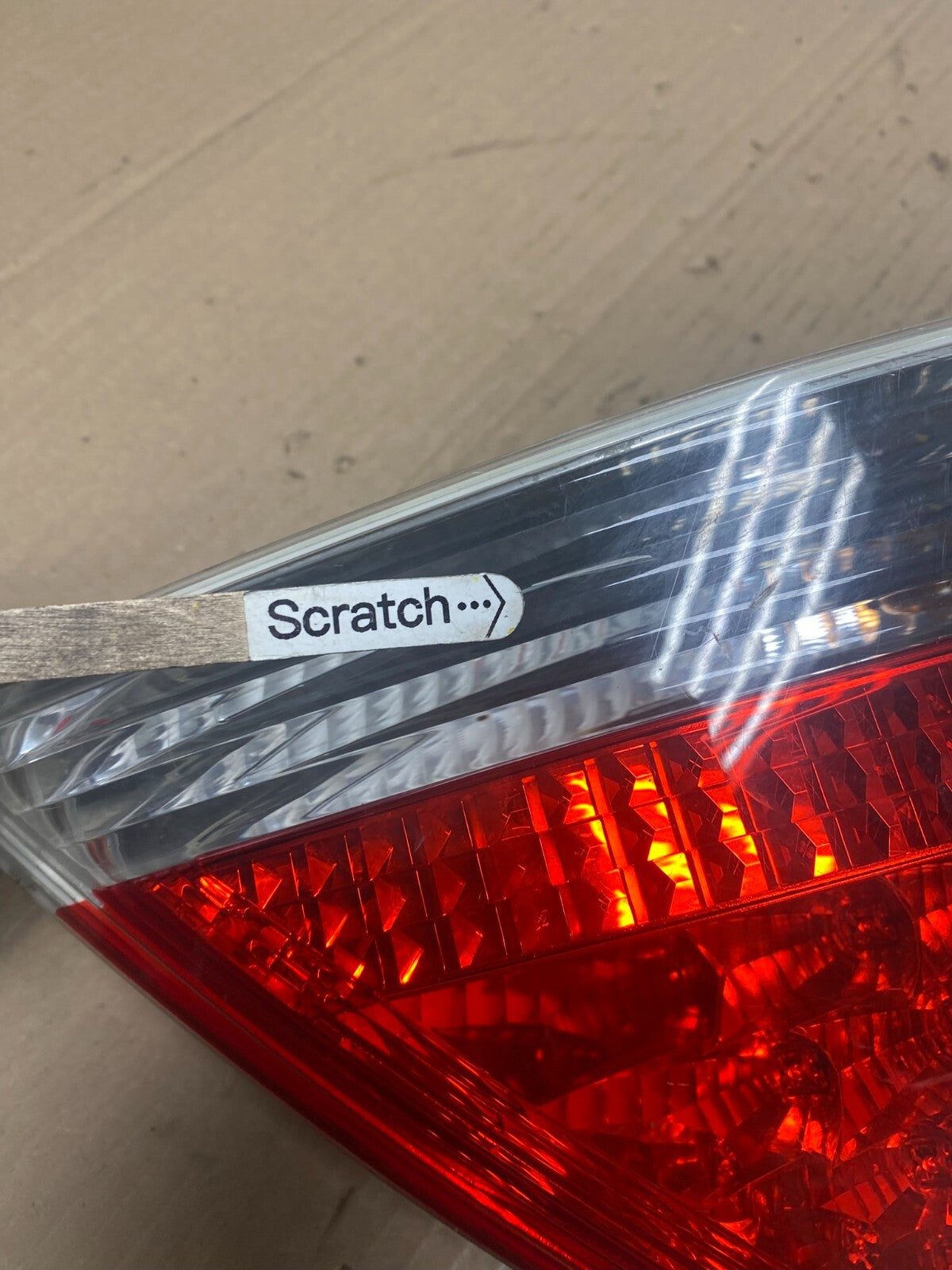 2002 to 2005 BMW 7-Series 745i 760i Left Driver LH Side Tail Light Oem I6232 DW6