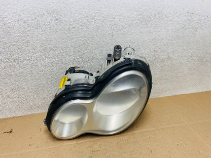 2005 to 2007 Mercedes-Benz C-Class Left Driver LH Side Headlight OEM Y2738 DW0