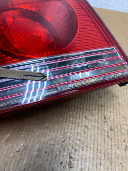 2002 to 2005 Hyundai Sonata Left Driver Lh Side Tail Light AE0409 LK4