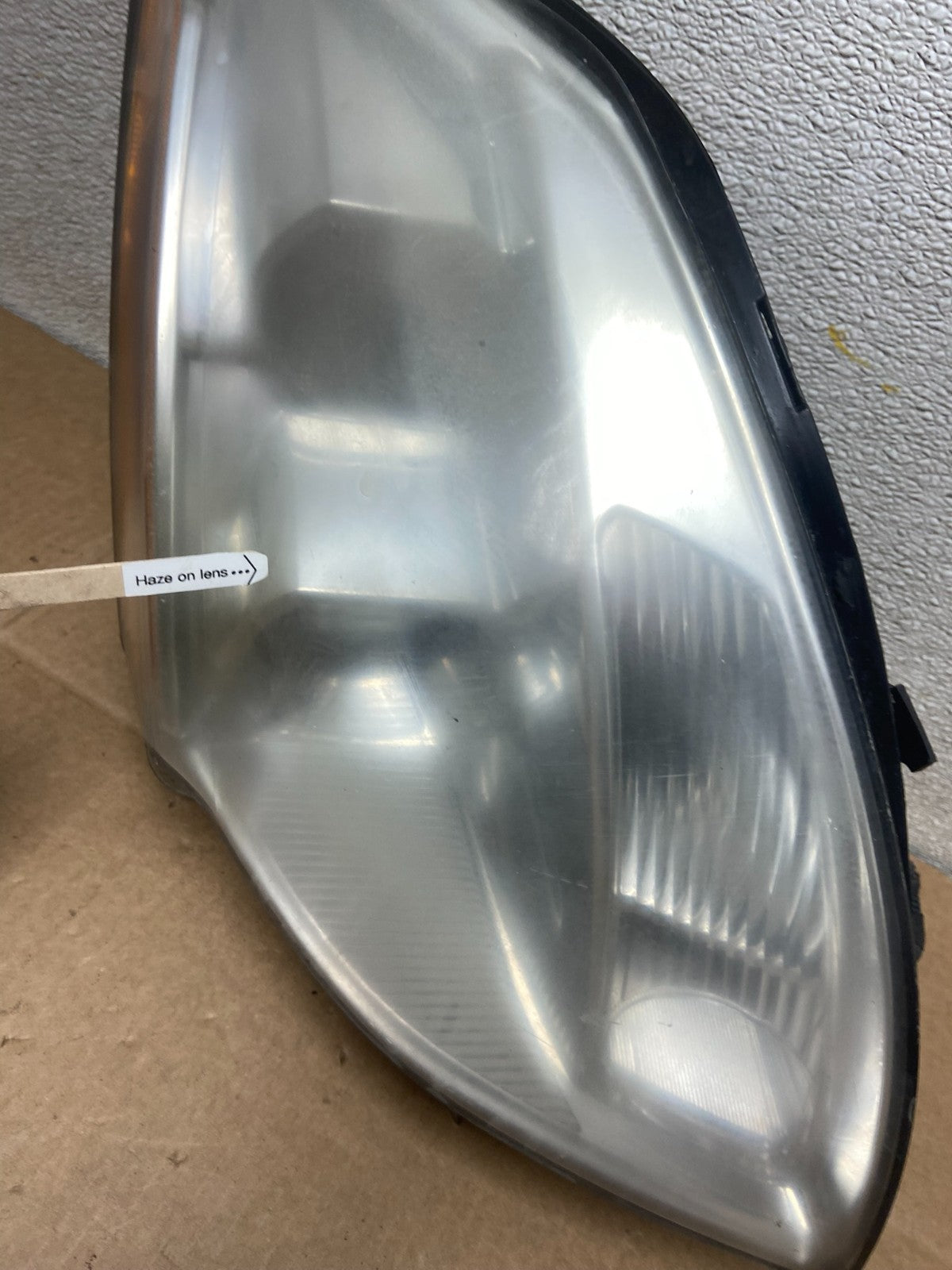2004 2005 2006 Nissan Maxima Right Passenger Side Headlight Halogen Y8404 DW4