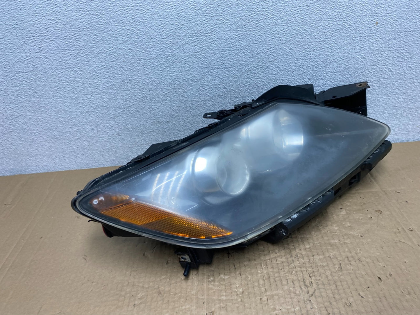 Halogen 2007 to 2009 Mazda CX-7 Right Passenger RH Side Headlight Oem AC3868 DW2