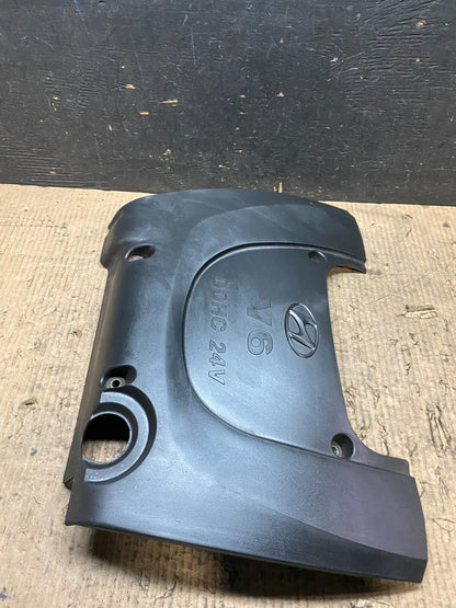 2002 to 2005 Hyundai Sonata 2.4L Engine Trim Cover N3133 PS2