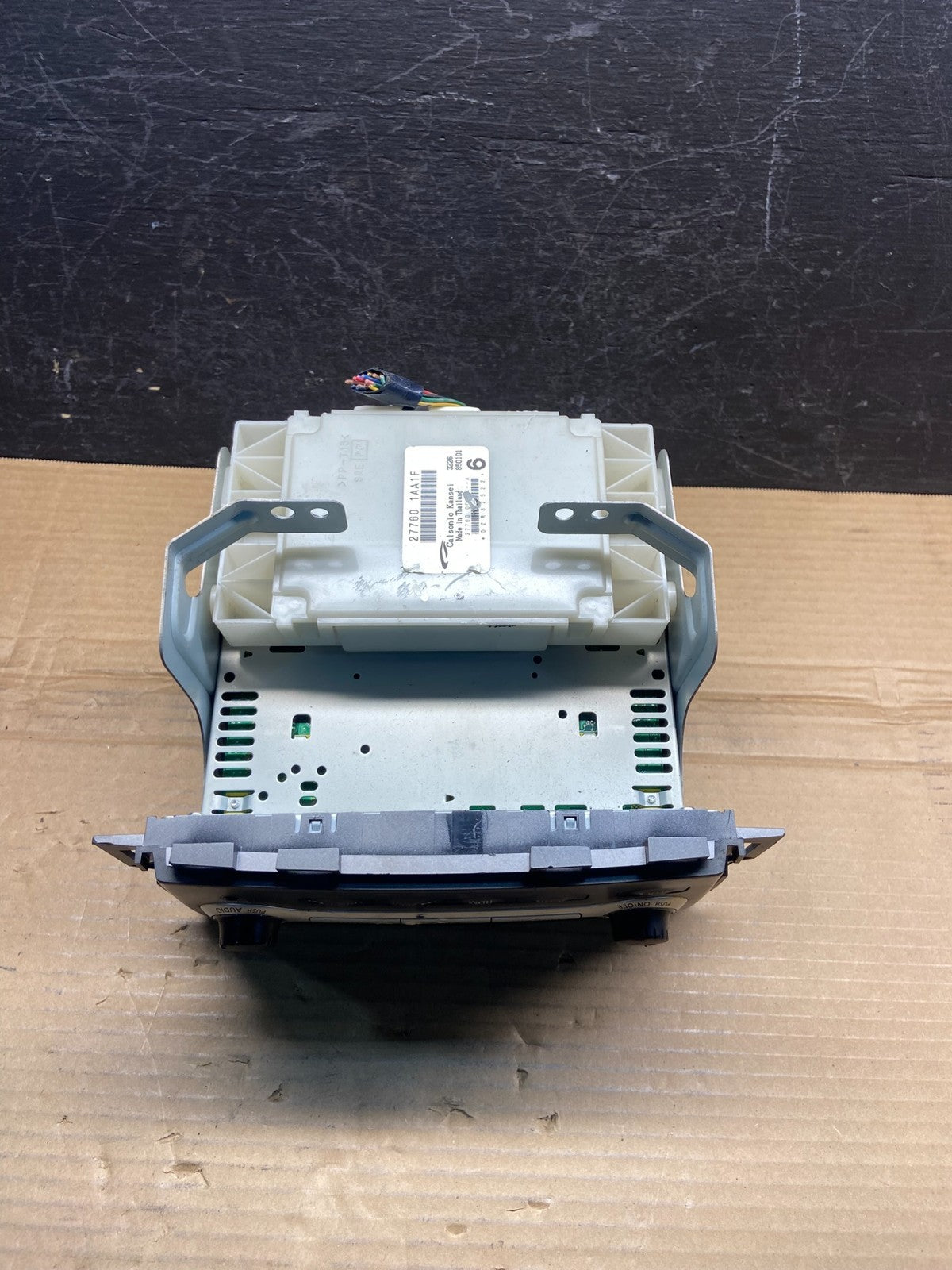 2011 - 2014 Nissan Murano AM FM Radio CD Player Panel AE2551 DG4