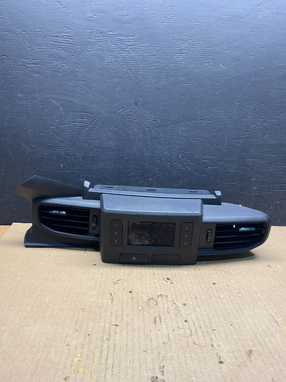 2020 to 2023 Ford Explorer Console Radio Display Screen Air Vents G4171 DG10