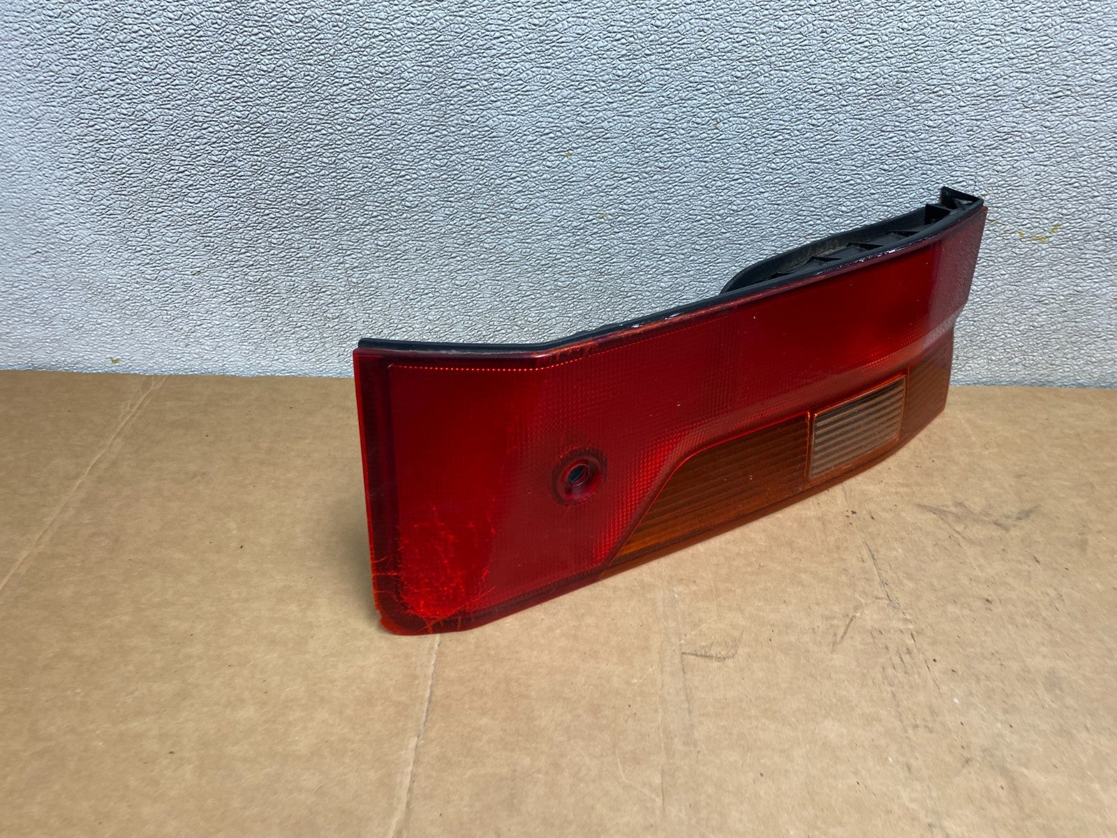 1999 2000 2001 Honda Odyssey Right Passenger RH Tail Light Inner OEM X2790 DW2