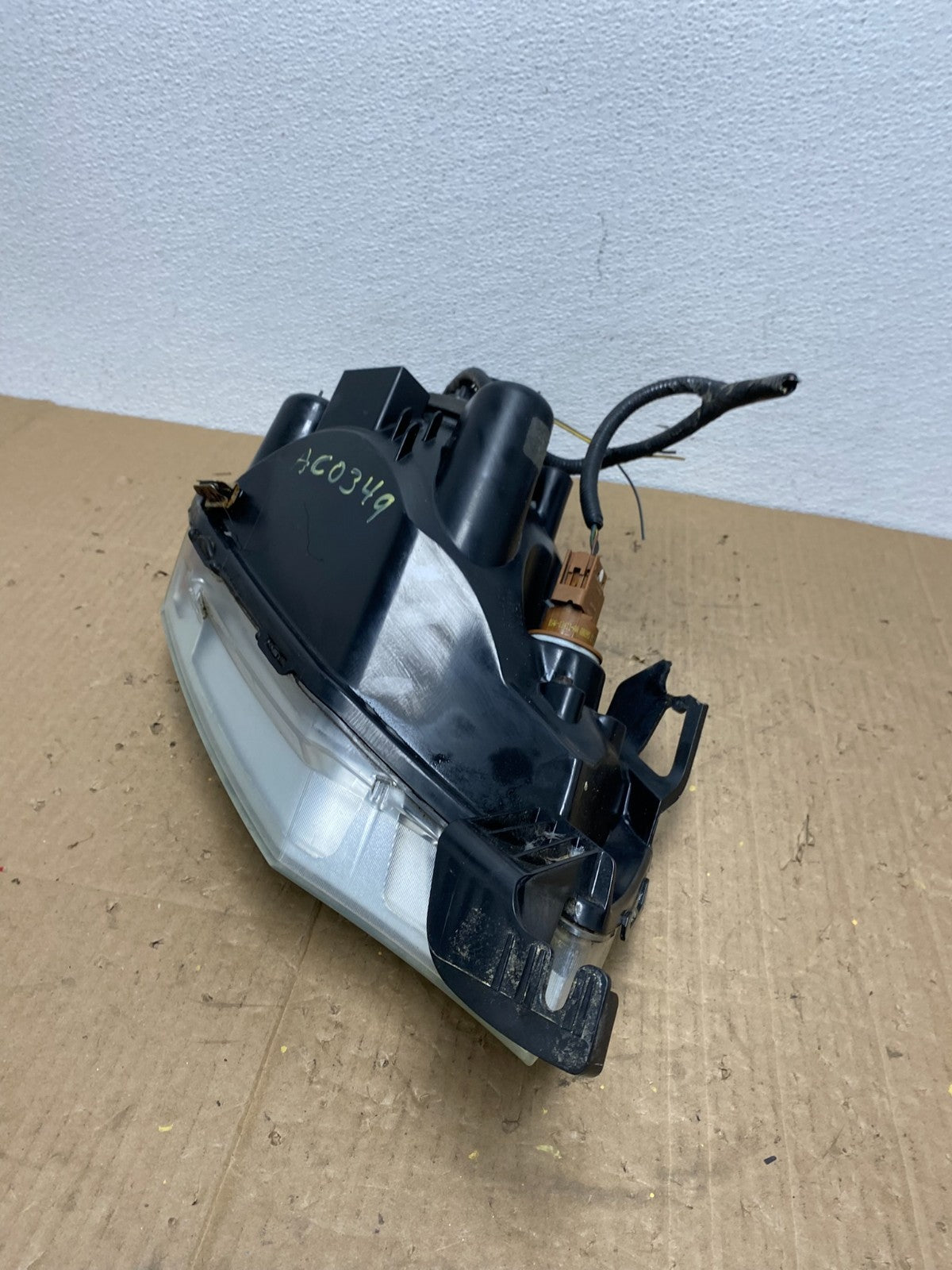 2008 2009 2010 2011 Ford Focus Left Driver Lh Headlight Halogen Oem AC0349 DW9