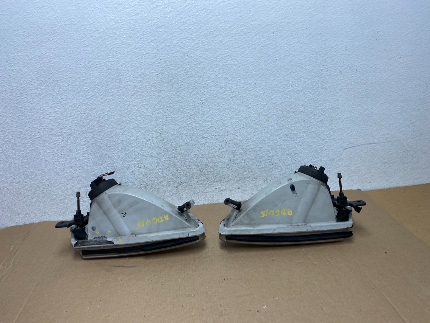 1997 1998 1999 Toyota Camry Left+Right Side Set Halogen Headlights AD6415 DW6