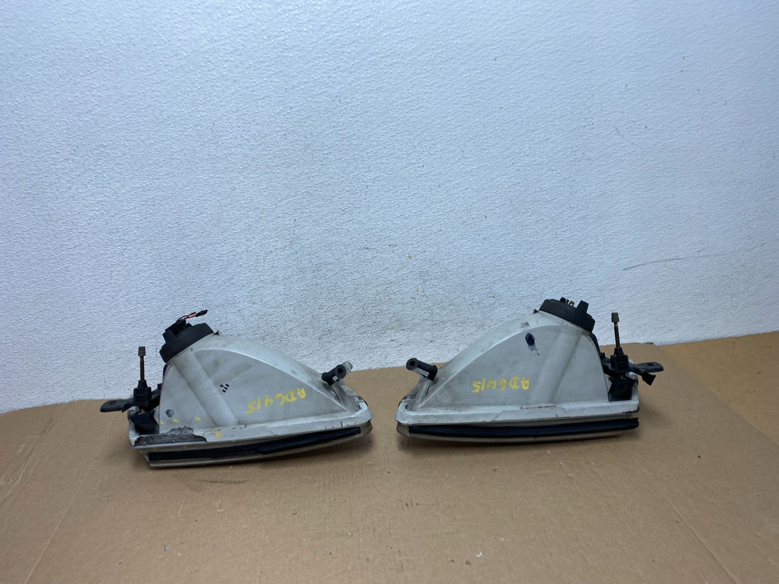 1997 1998 1999 Toyota Camry Left+Right Side Set Halogen Headlights AD6415 DW6