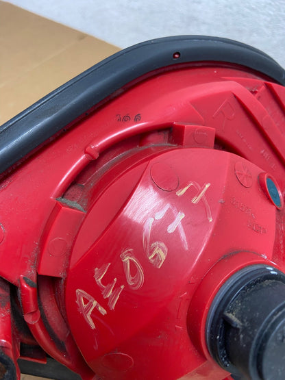 2008 2012 Chevrolet Malibu Right Passenger RH Side Tail Light AE0677 LK7