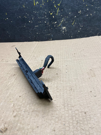2013 - 2017 Buick Enclave Center Dash Hazard Waring Multi Switch Z0101 DG2