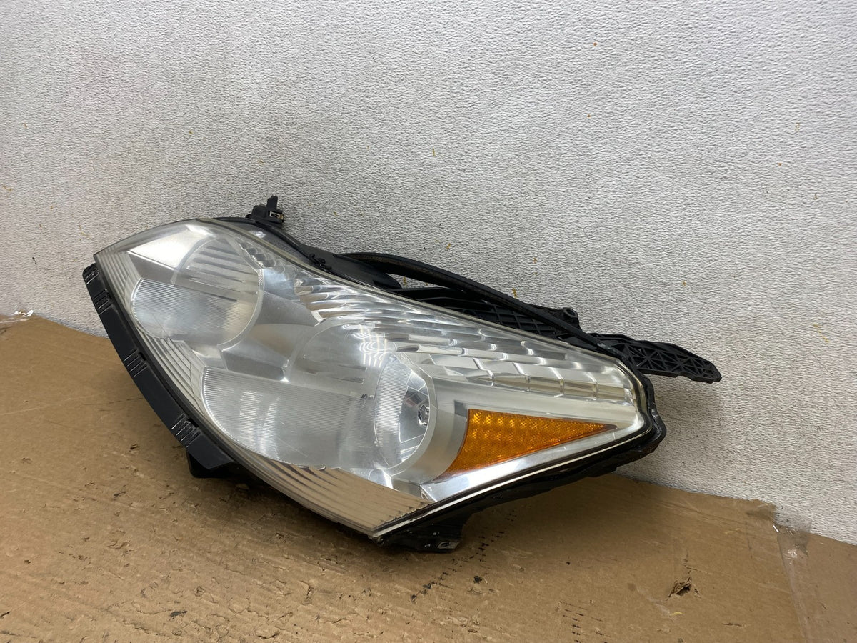 2009 to 2012 Chevrolet Traverse Left Driver Side Halogen Headlight AH9272 DW2