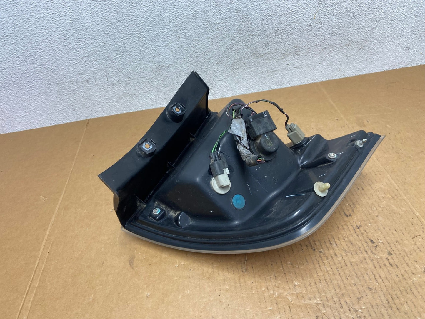 2007 to 2010 Ford Edge Tail light Right Passenger Rh Side AD9303 LK5