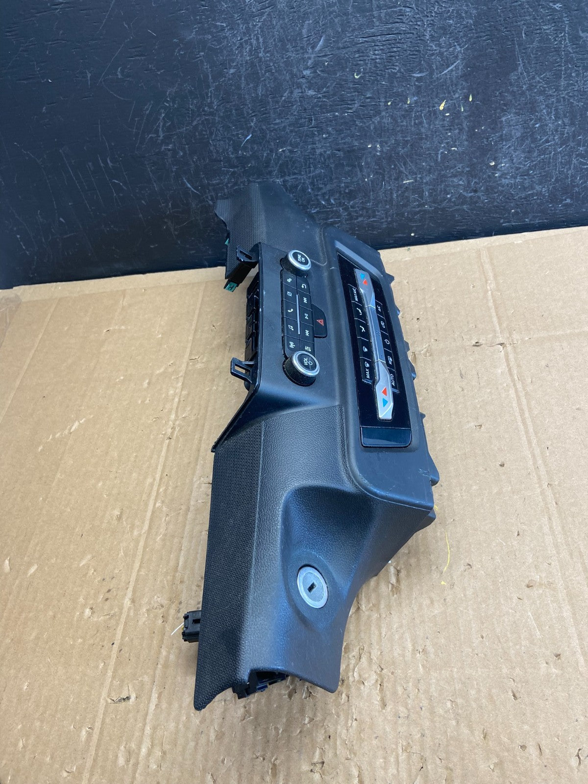 2020 to 2023 Ford Explorer A/C Heater Climate Control Panel AD2261 DG1