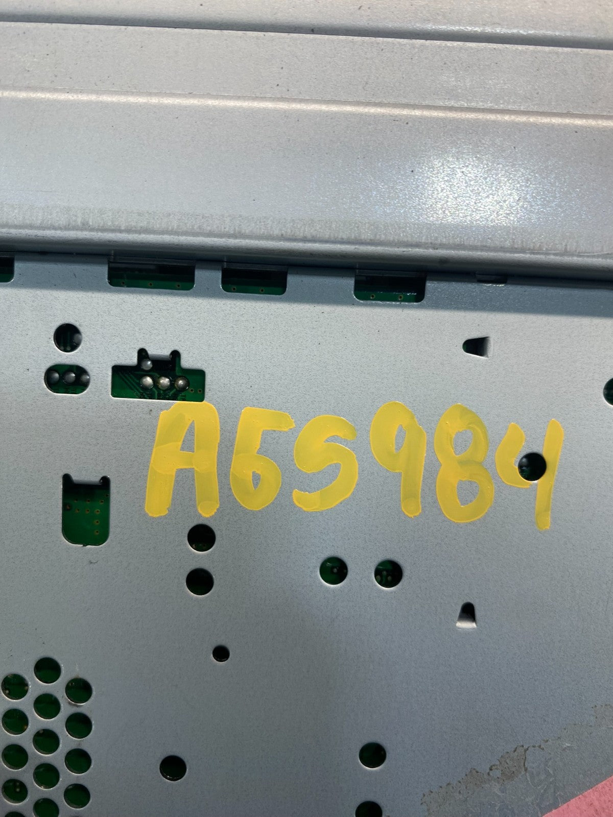 2012 to 2014 Subaru Legacy AM FM CD MP3 Radio Player AG5984 DG7