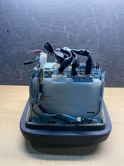 2006 - 2007 Nissan Murano AM FM Radio CD Climate Control Panel ag9506 DG5