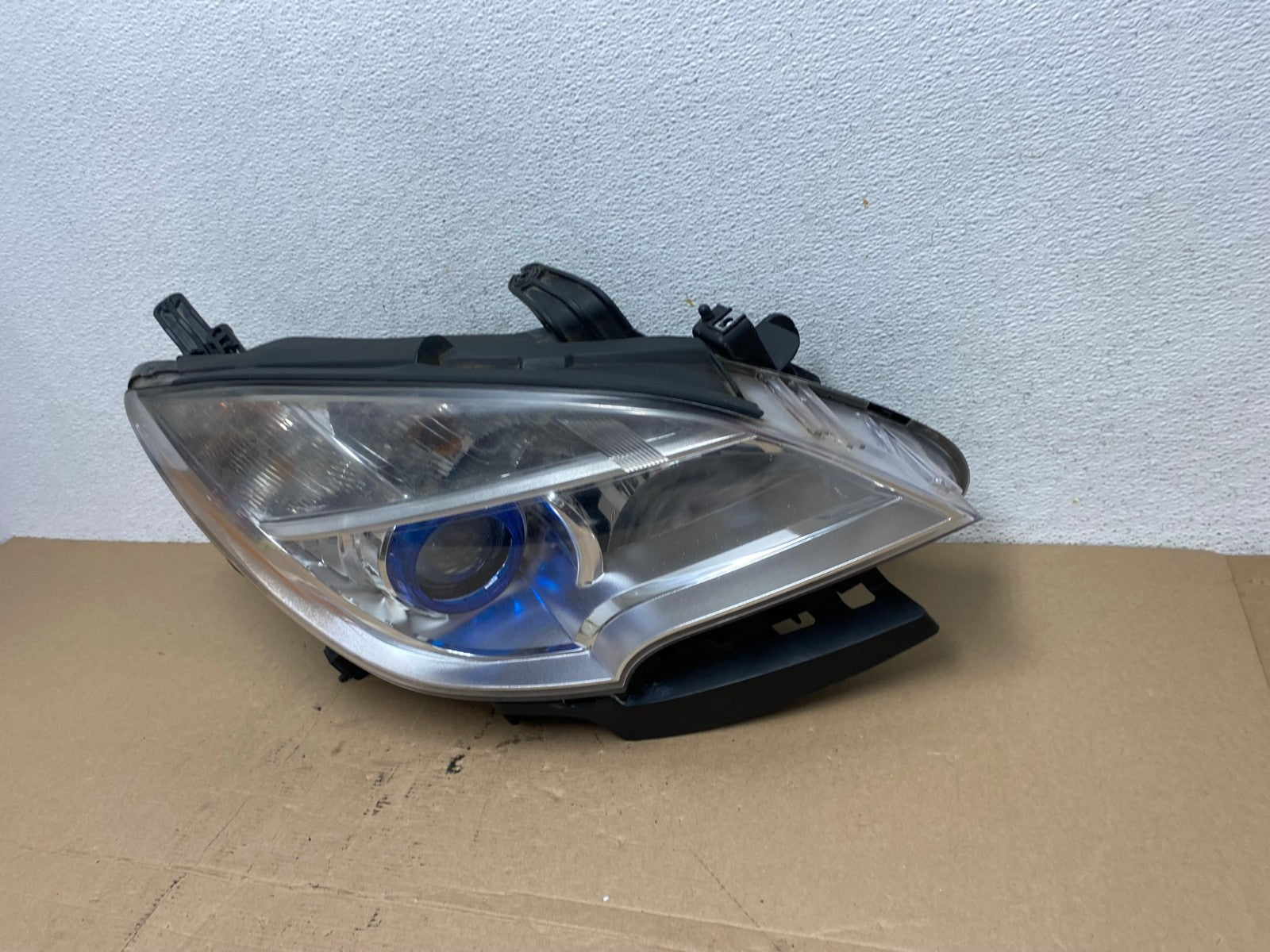 2013 - 2016 Buick Encore Right Passenger RH Side Halogen Headlight AF4413 LK1
