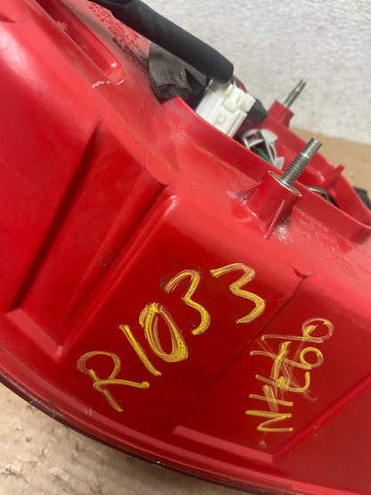 2003 to 2004 Infiniti G35 Right Passenger Rh Side Tail Light OEM R1033 DW7