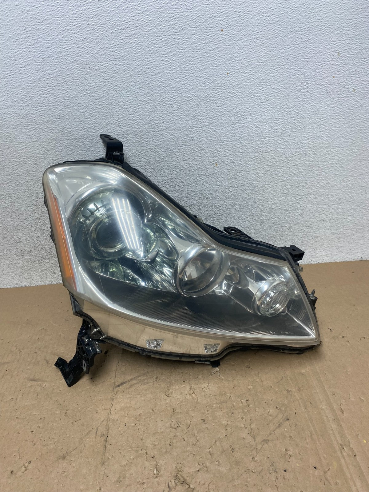 2006 to 2010 Infiniti M35 Right Passenger Rh Xenon HID Headlight AG5446 DW0