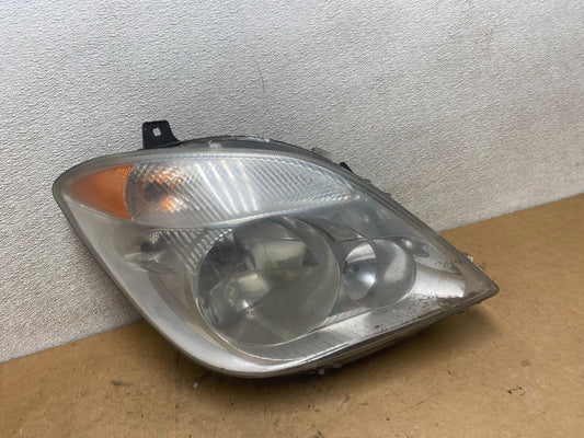 2007 to 2013 Mercedes Sprinter Headlight Right Passenger Halogen Oem X5494 DW0
