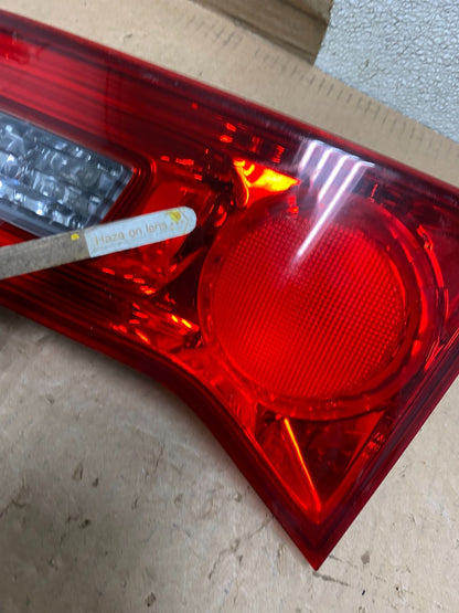 2007 2008 2009 Acura Rdx Right Passenger Side RH Inner Tail Light U8549 DW5