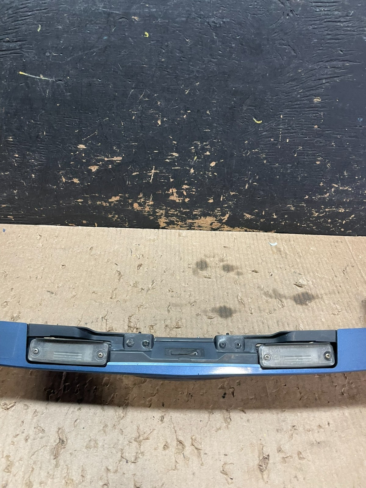 2009 - 2013 Subaru Forester  Liftgate Tailgate Trunk Trim Molding Z5582 DG8