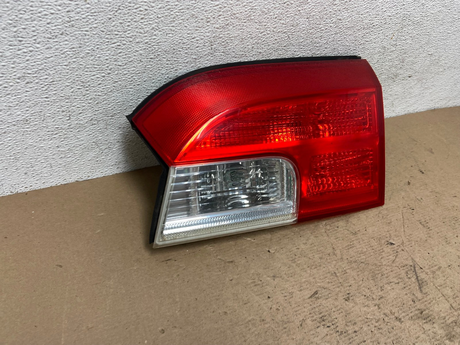 2010 - 2017 GMC Terrain Tail Light Inner Right Passenger Rh AF5720 LK2