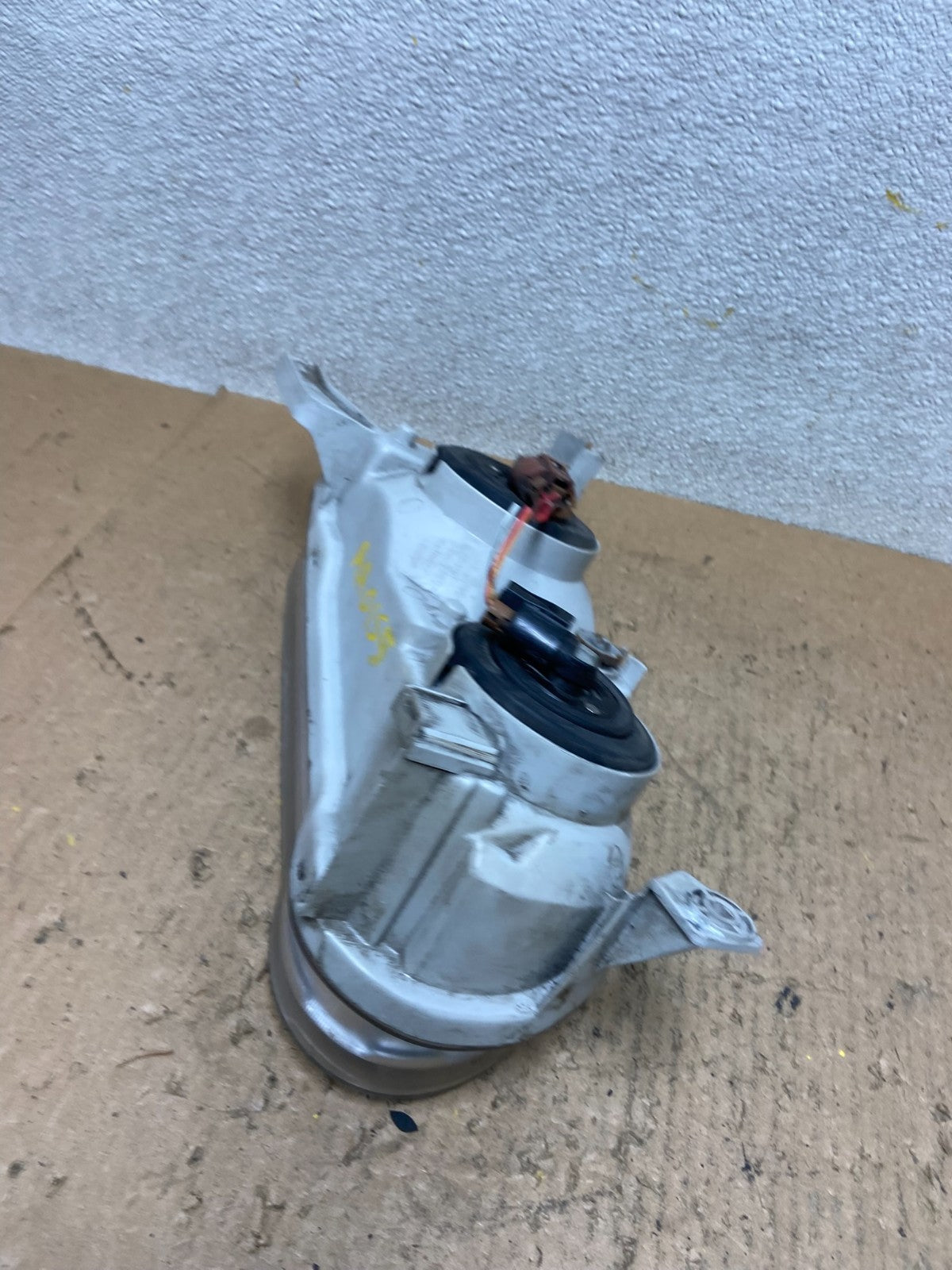 2001 2002 Toyota Corolla Left Driver LH Side Halogen Headlight Oem AA0155 DW5
