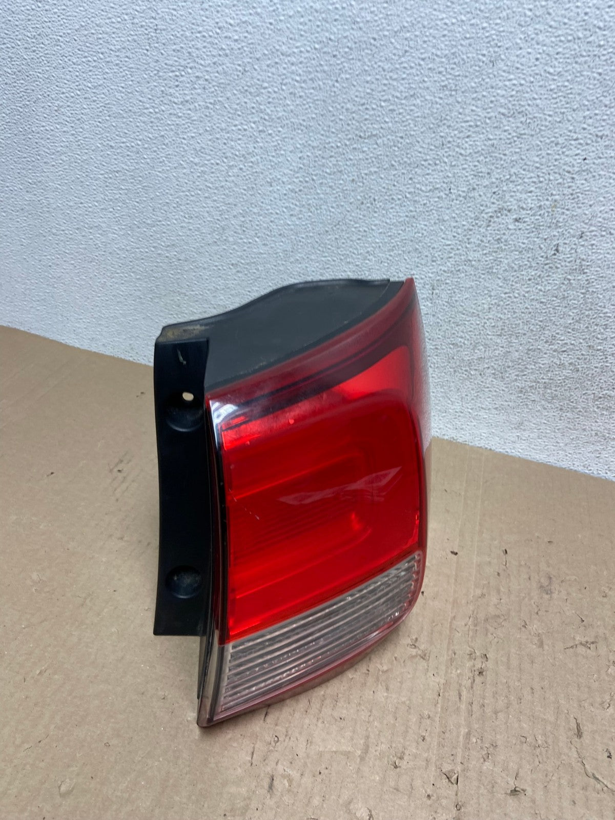 2014 2015 Kia Sorento Right Passenger Rh Tail Light AE9710 LK2