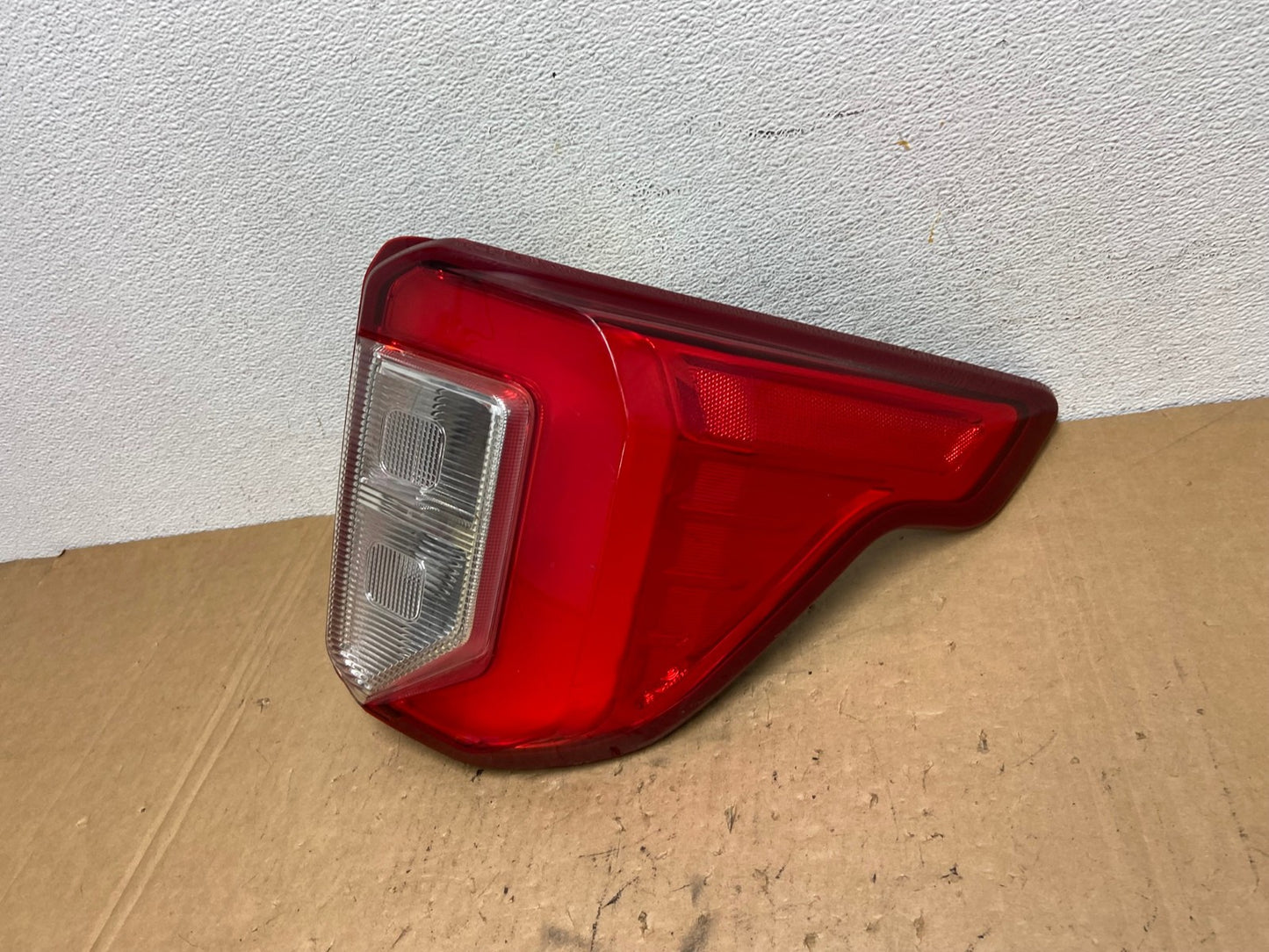 2020 2021 2022 2023 Ford Explorer Right Passenger Side Tail light AD3222 LK1
