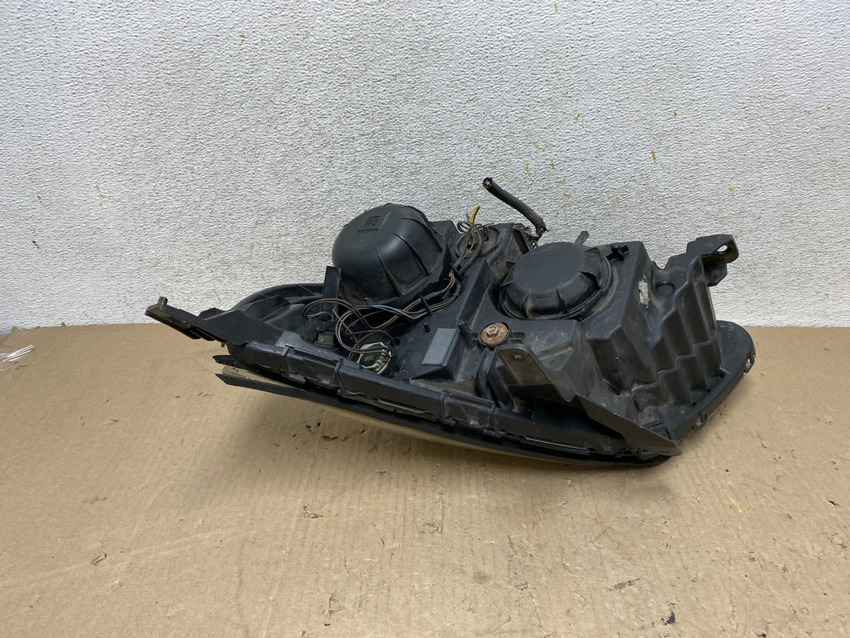 2010 - 2015 Chevrolet Equinox Halogen Headlight Right Passenger Side AH7634 DW6