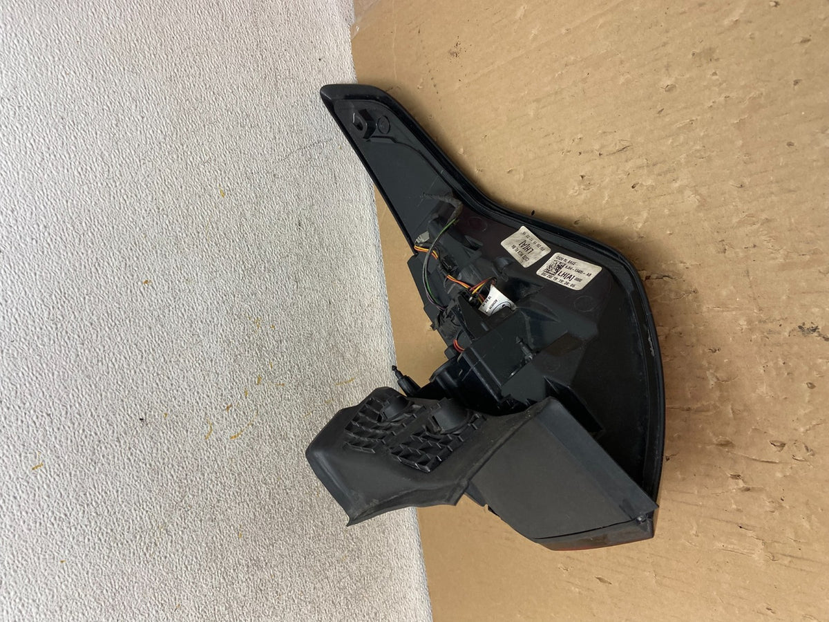 2017 2018 2019 Ford Escape Left Driver LH Side Tail Light AH2727 DG6