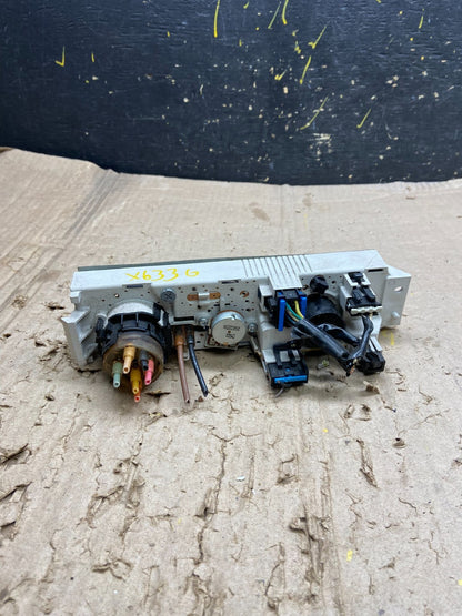 2008-2010 Chevrolet Express 1500 2500 3500 Climate Control Panel X6330 DG4