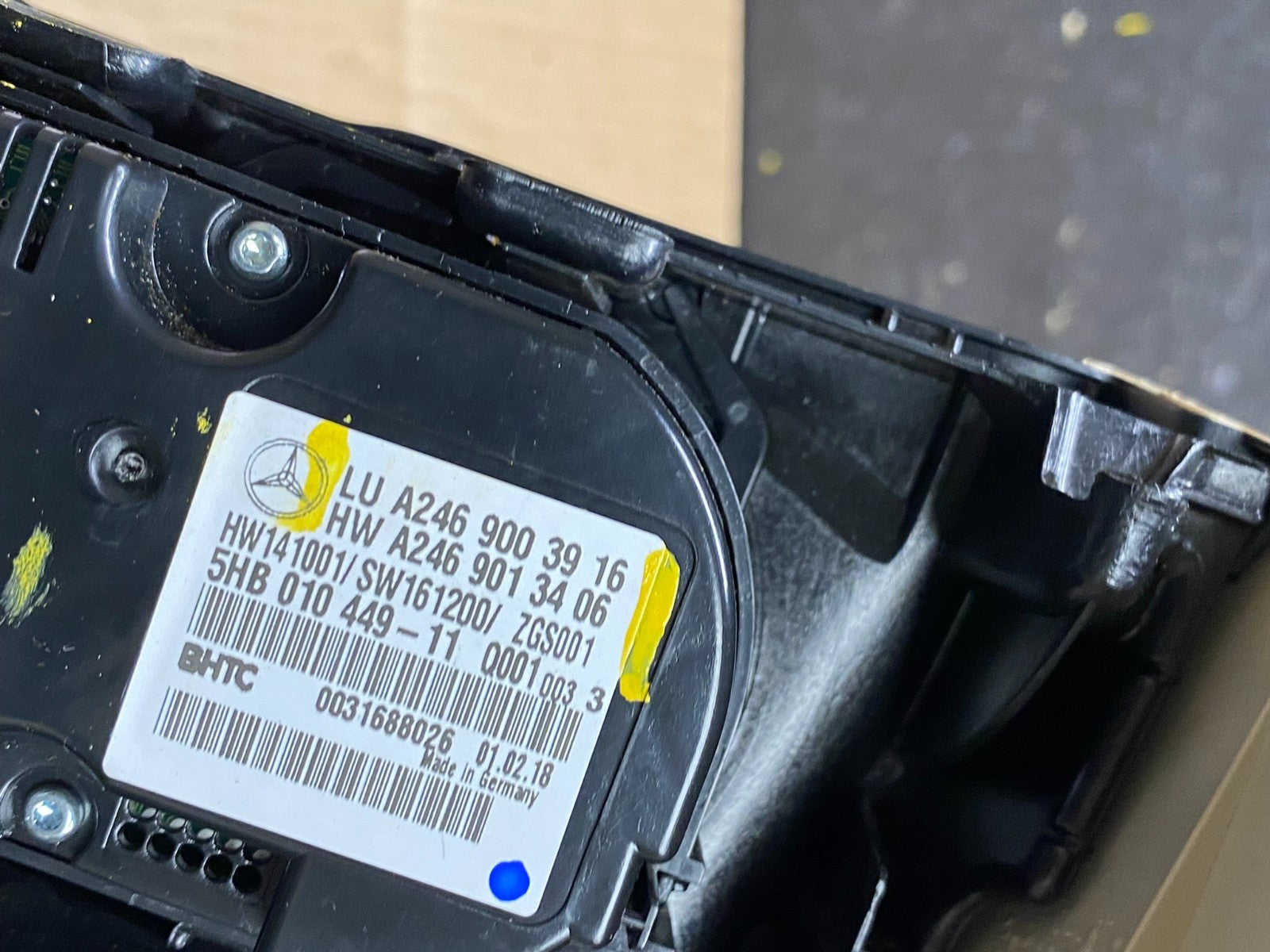 14 to 19 Mercedes CLA250 A/C Heater Climate Control Module A2469003916 V1451 PS6