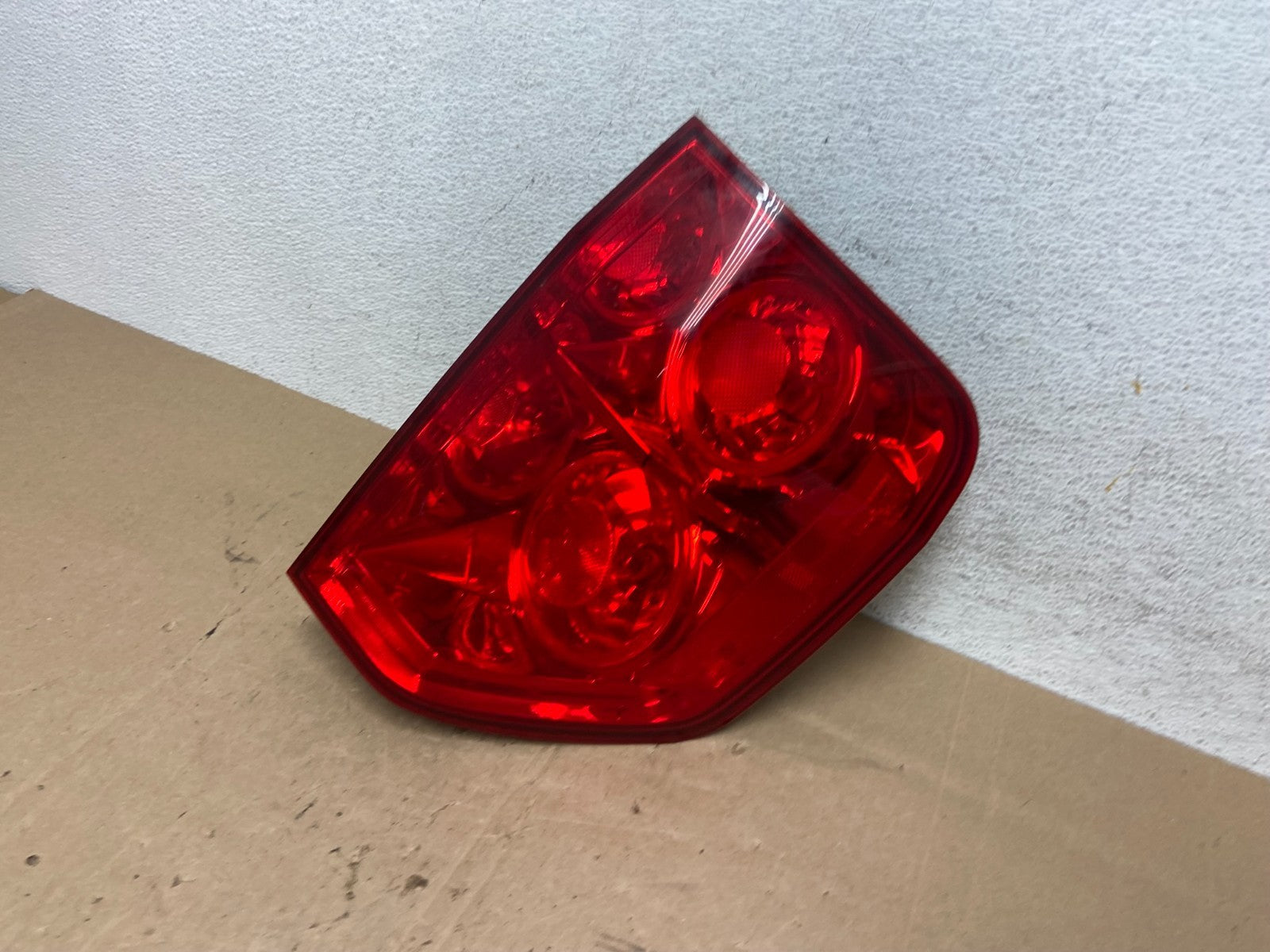 2003 2004 2005 Honda Pilot Right Passenger RH Side Tail Light AE6015 DW1