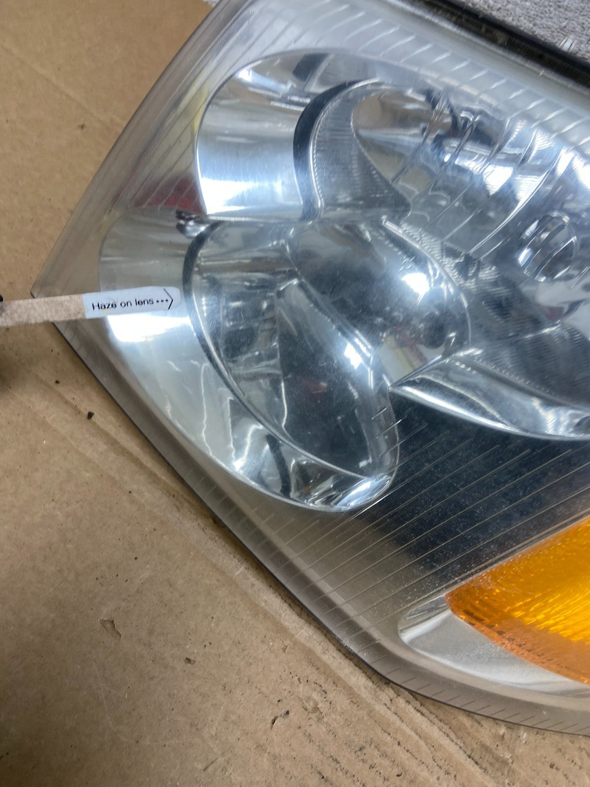 2002 to 2009 Gmc Envoy Left Driver Lh Side Headlight Halogen Oem AB4496 DW5