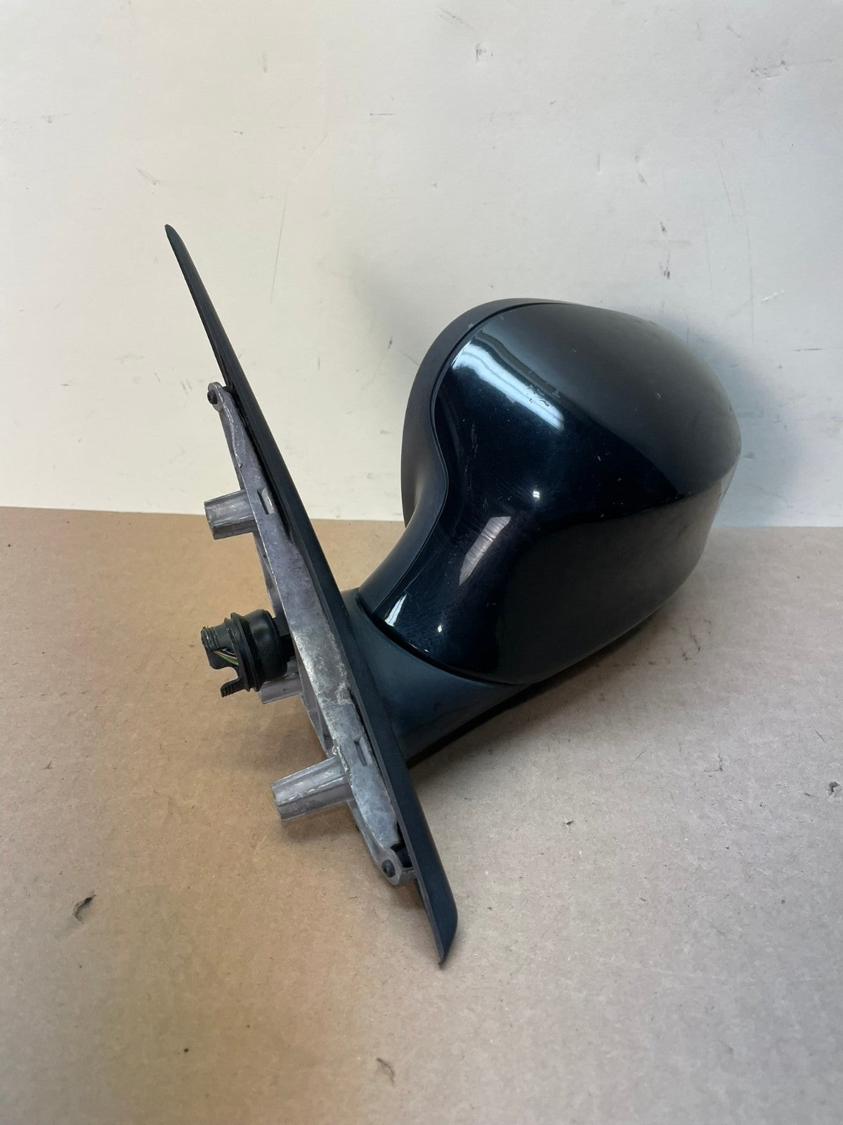 2009 to 2011 BMW 3-Series Left Driver LH Side View Door Mirror AI0844 LK1
