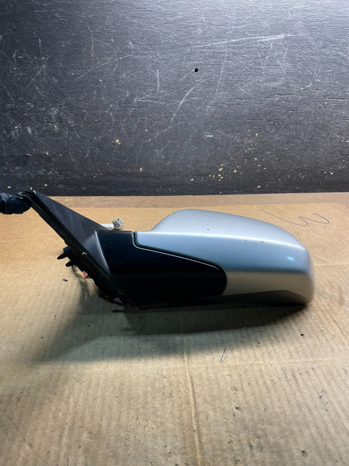 2008 to 2014 Cadillac CTS Left Driver Lh Power Door Mirror Oem Y4001 DG3