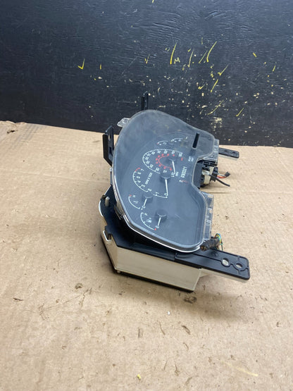 2002 Ford Explorer Speedometer Cluster Gauge OEM z1618 DG2