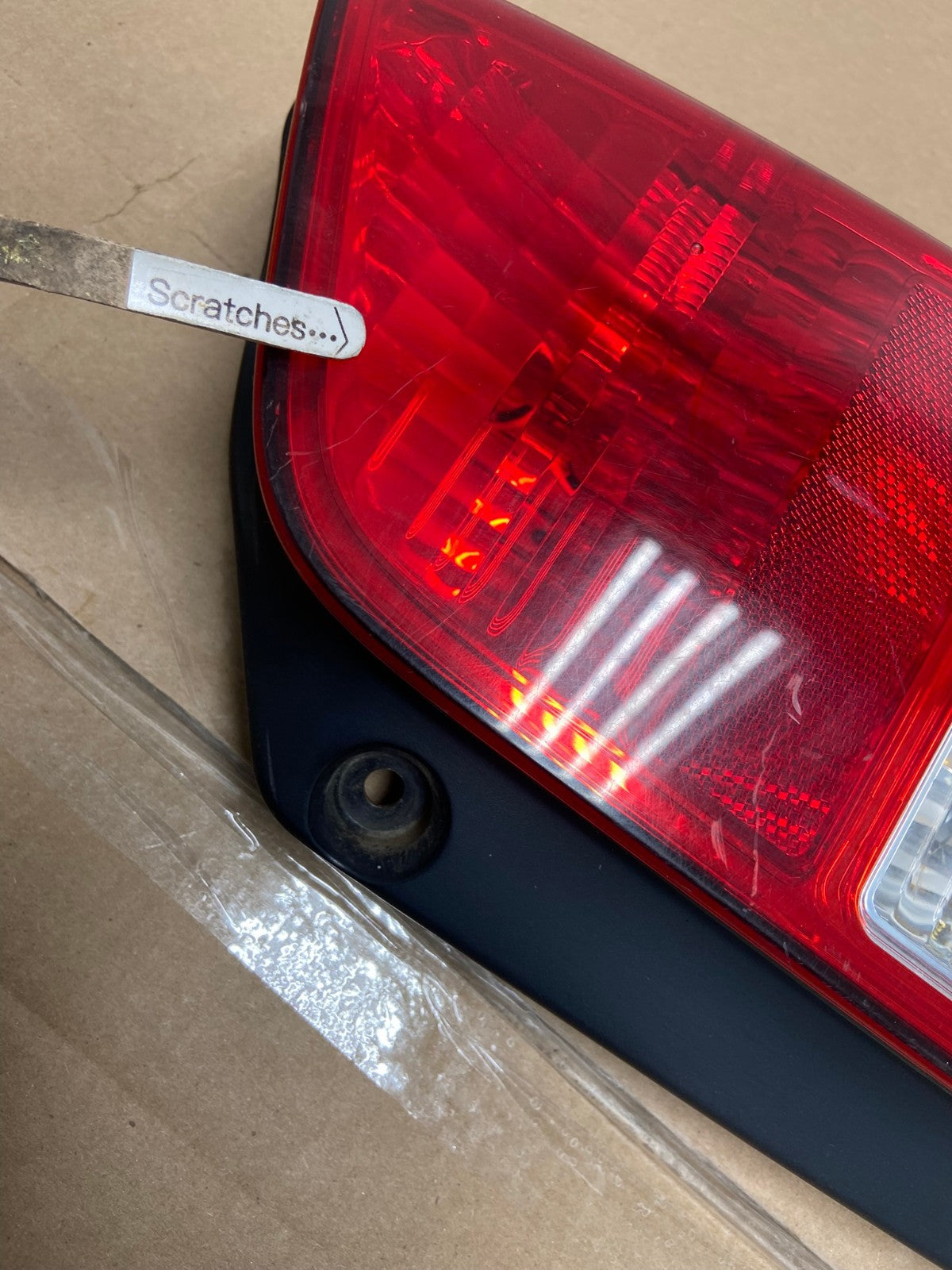 2005 to 2012 Nissan Pathfinder Right Passenger RH Side Tail Light AE6620 LK3