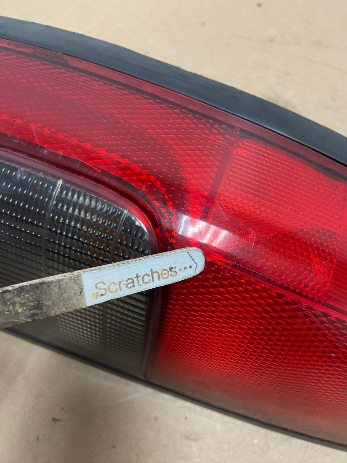 1998 1999 2000 Nissan Frontier Left Driver LH Side Tail light AH9403 LK3