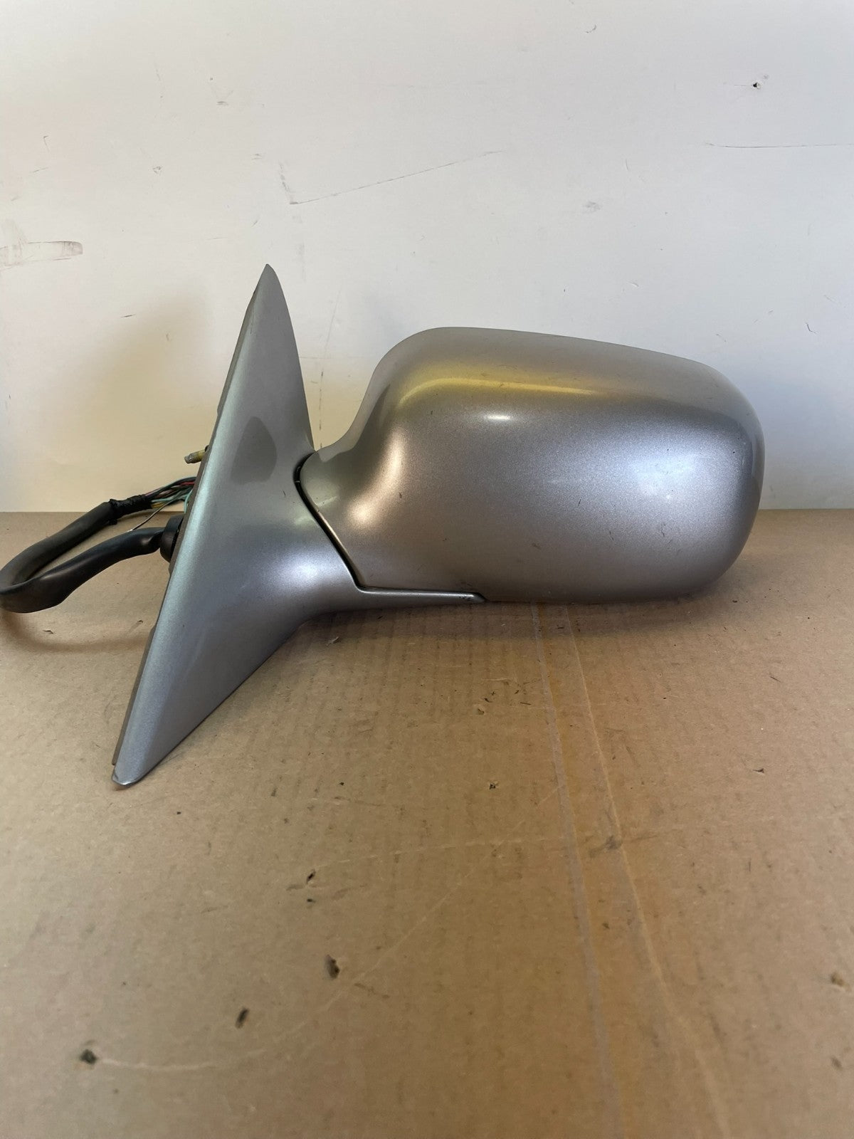 2000-2005 Cadillac Deville Left Driver LH Turn Sgn View Door Mirror AG2645 MS0