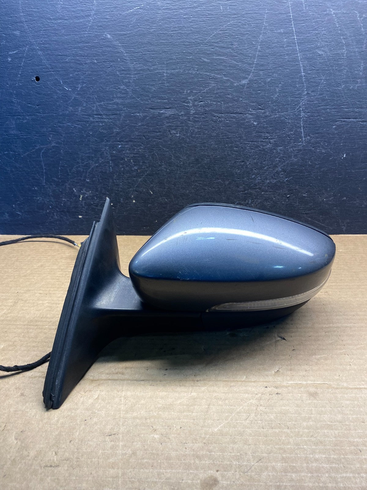 2011-2016 Volkswagen Jetta Sedan Left Driver View Door Mirror AF7541 DG0