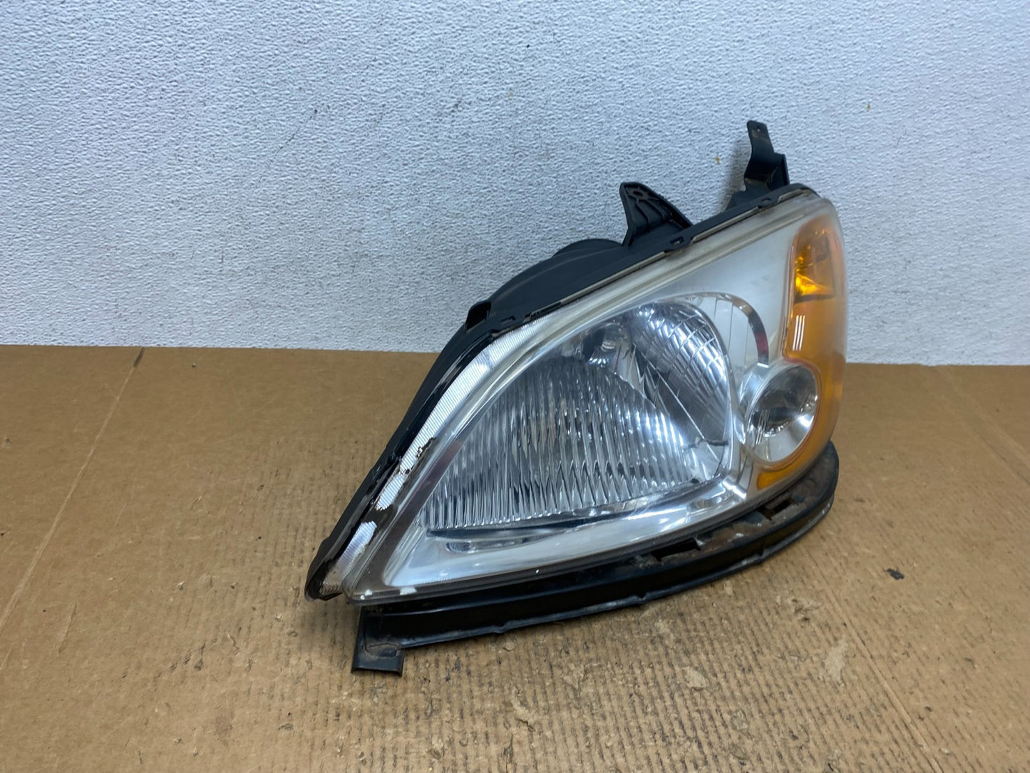2001 - 2003 Honda Civic Coupe Headlight Halogen Left Driver LH AE2718 DW2