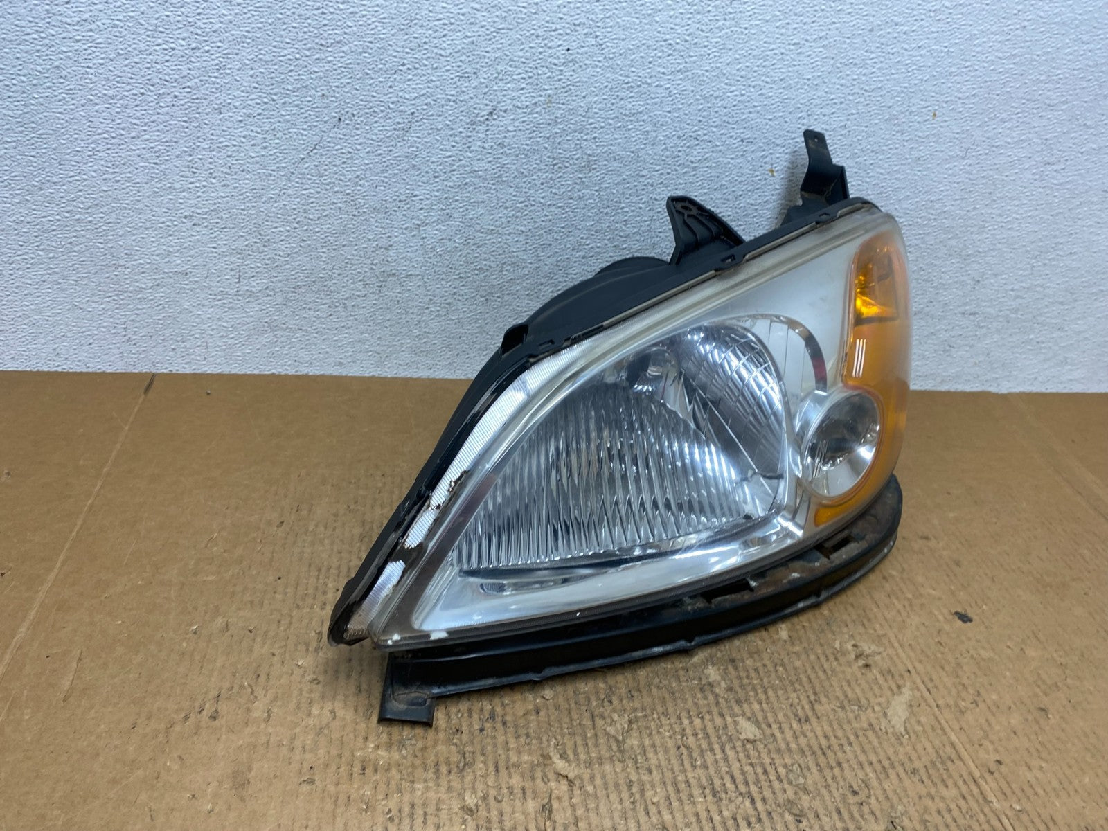 2001 - 2003 Honda Civic Coupe Headlight Halogen Left Driver LH AE2718 DW2