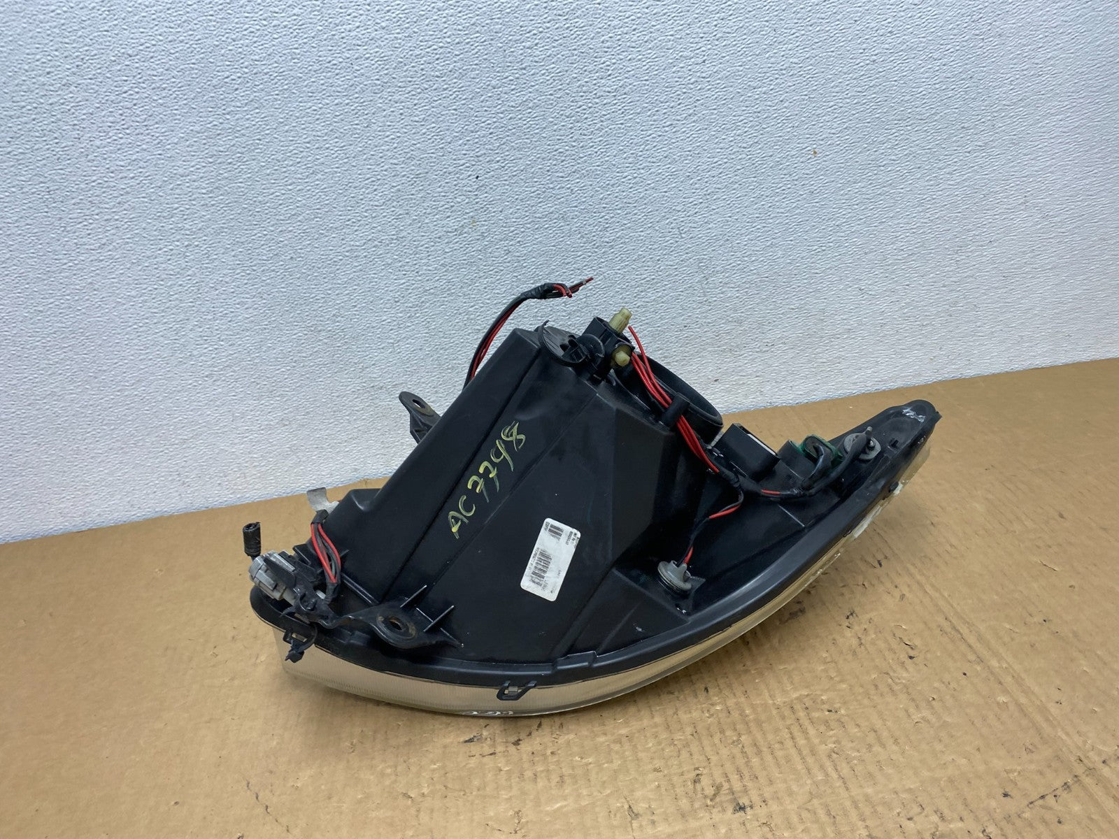 2007-2009 Nissan Sentra Halogen Left Driver LH Side Headlight AC7798 DW5