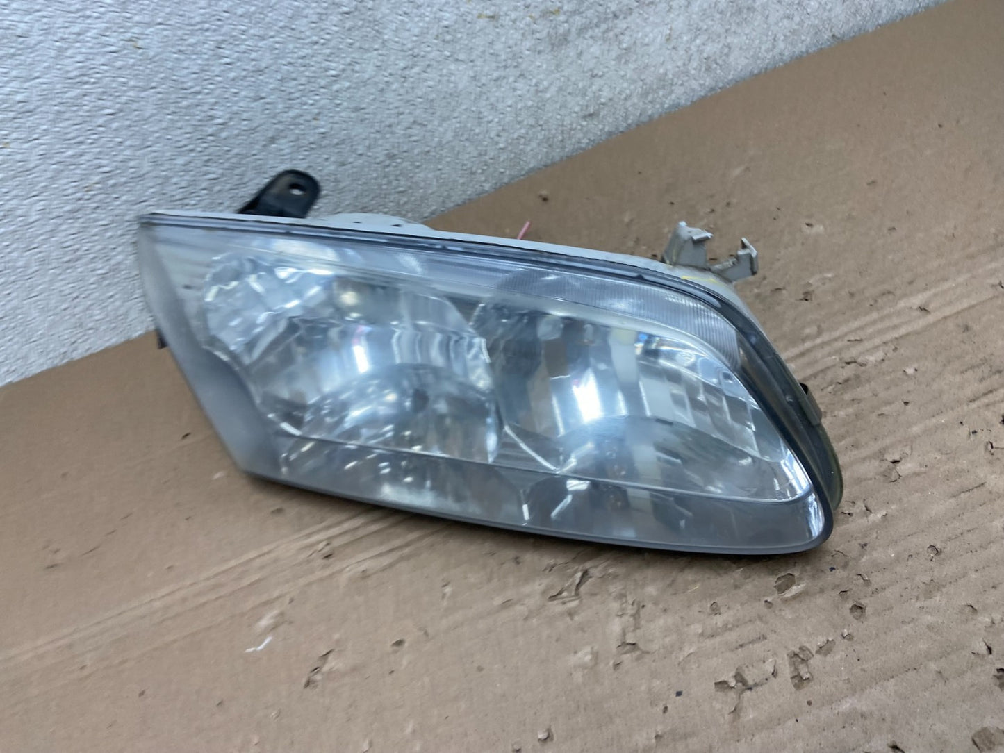 2000 to 2001 Toyota Camry Sedan Right Headlight Clear Lens AB1174 DW1