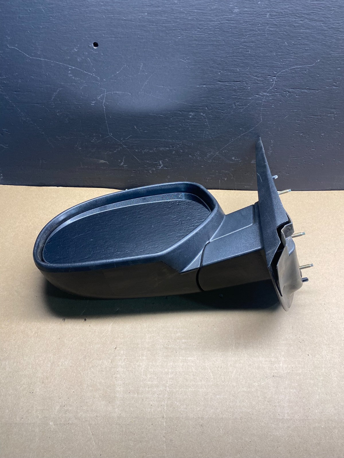 2007-2009 Chevrolet Tahoe Silverado Suburban Left Mirror AB7160 DW3