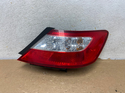 Coupe 2006 2007 2008 Honda Civic Right Passenger RH Tail Light AH8905 lK0