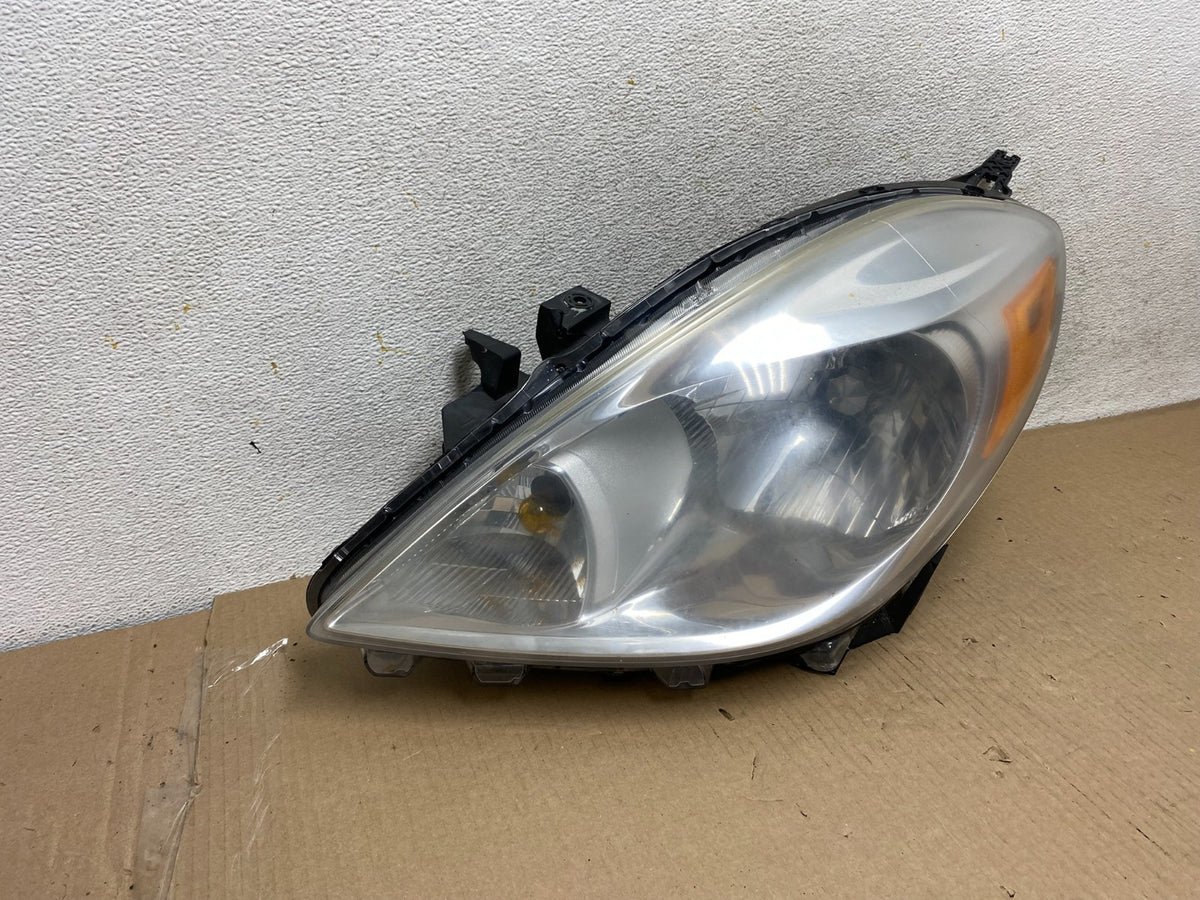 2012 2013 2014 Nissan Versa Sedan Headlight Left Driver LH AH5761 DW1