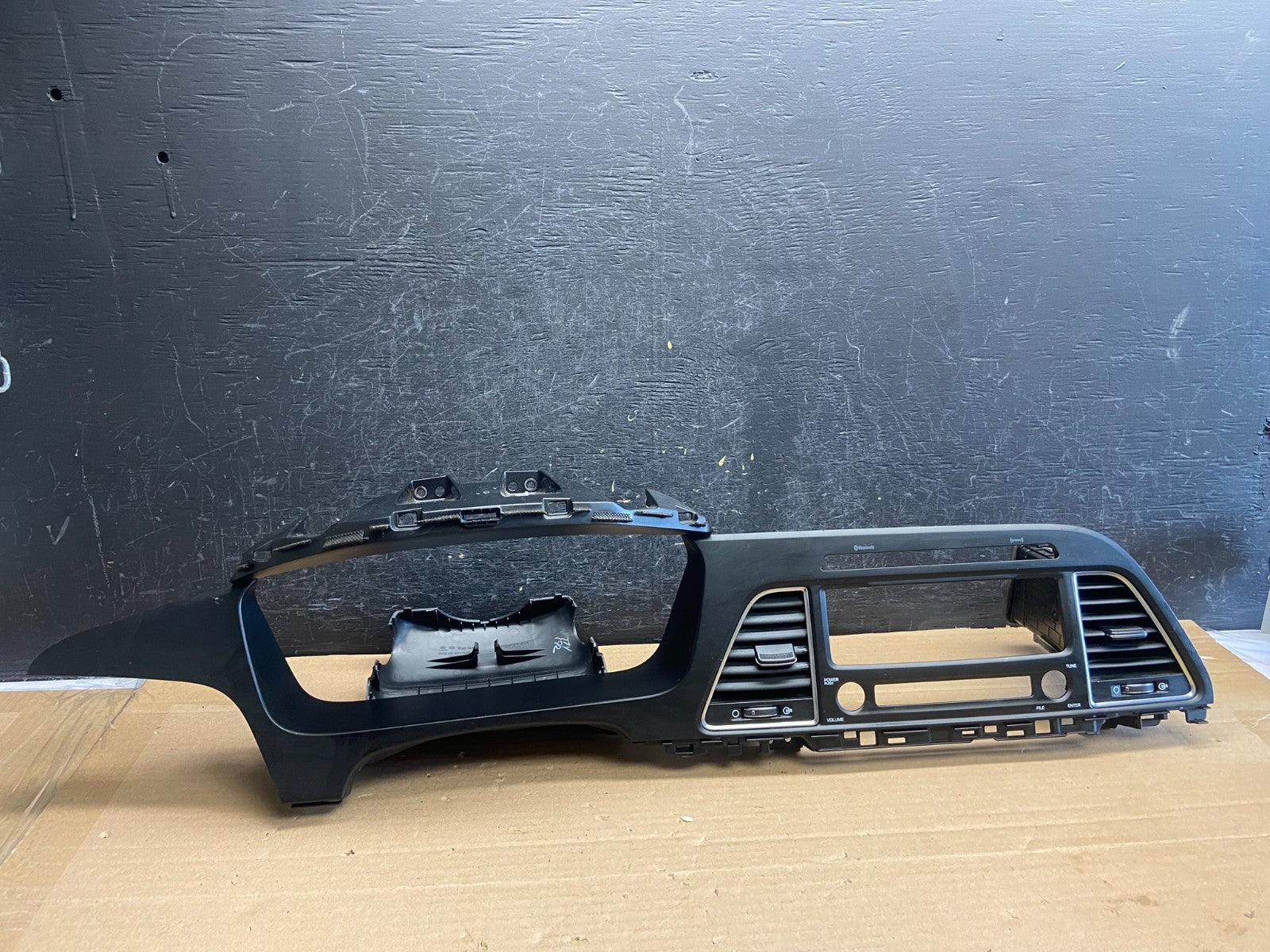 2015 to 2017 Hyundai Sonata Speedometer Cluster Bezel Trim W/ Air Vent AG5176 DG0